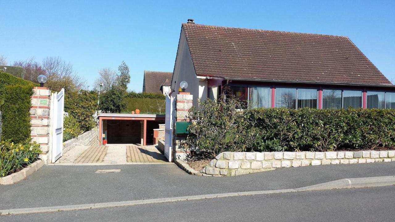 Chambre Privee Avec Salon, Garage Voiture, Velos, Motos Tourville-sur-Arques Buitenkant foto